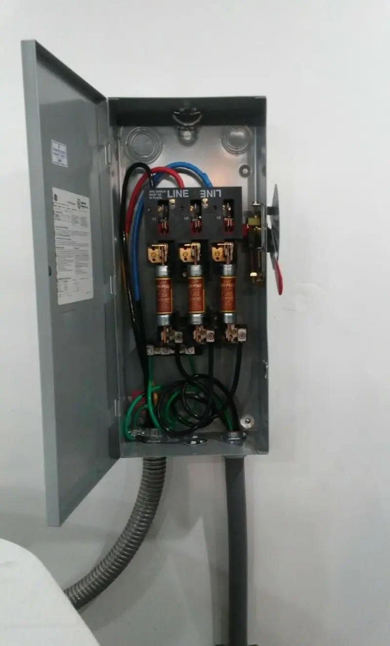 Three-phase disconnect switch installed for Electrical Wiring & Rewiring in Fort Wayne